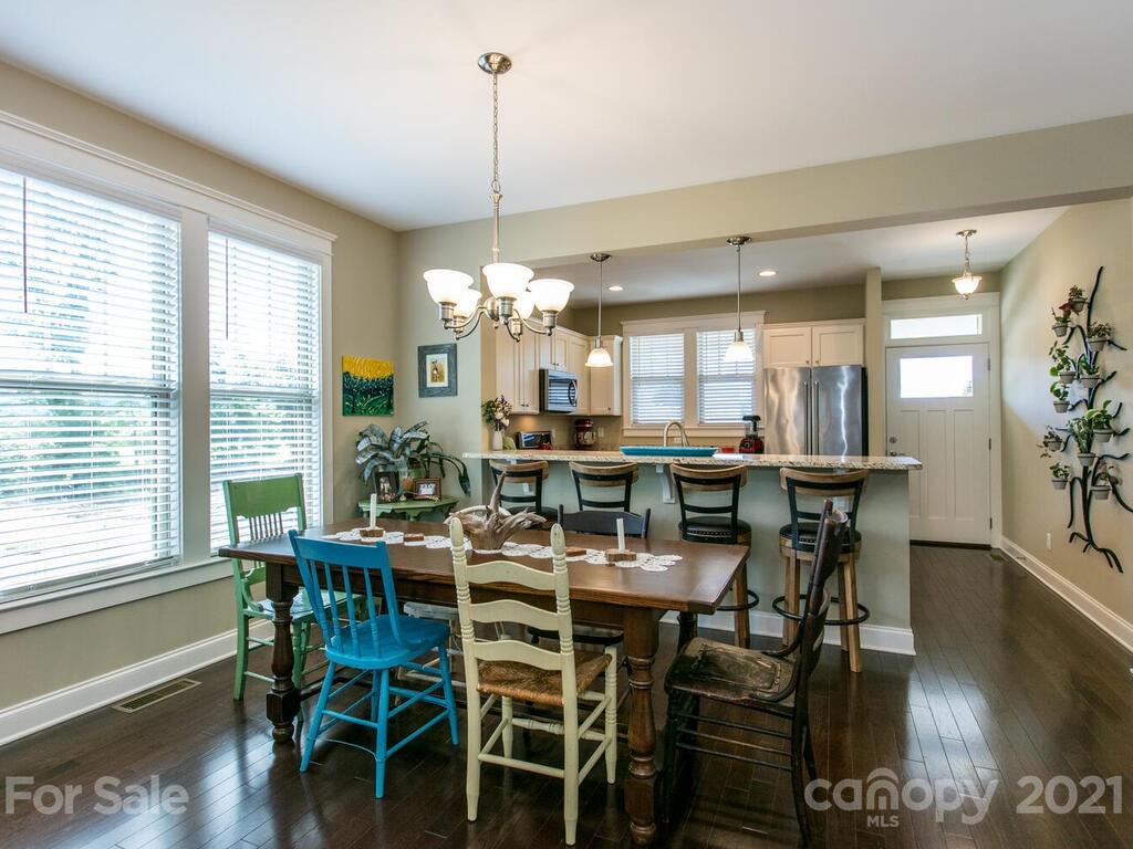 6 Roundtop Ridge Court Candler NC 28715