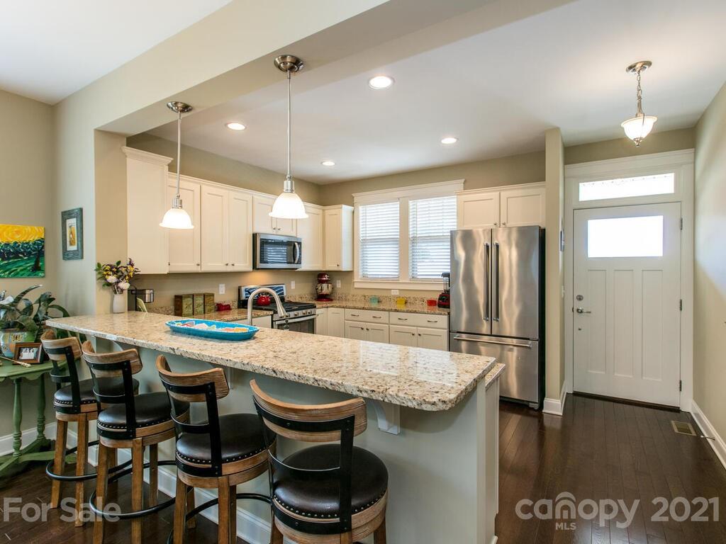 6 Roundtop Ridge Court Candler NC 28715