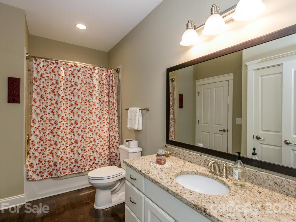 6 Roundtop Ridge Court Candler NC 28715