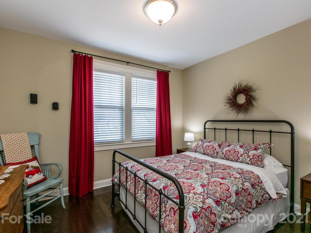 6 Roundtop Ridge Court Candler NC 28715