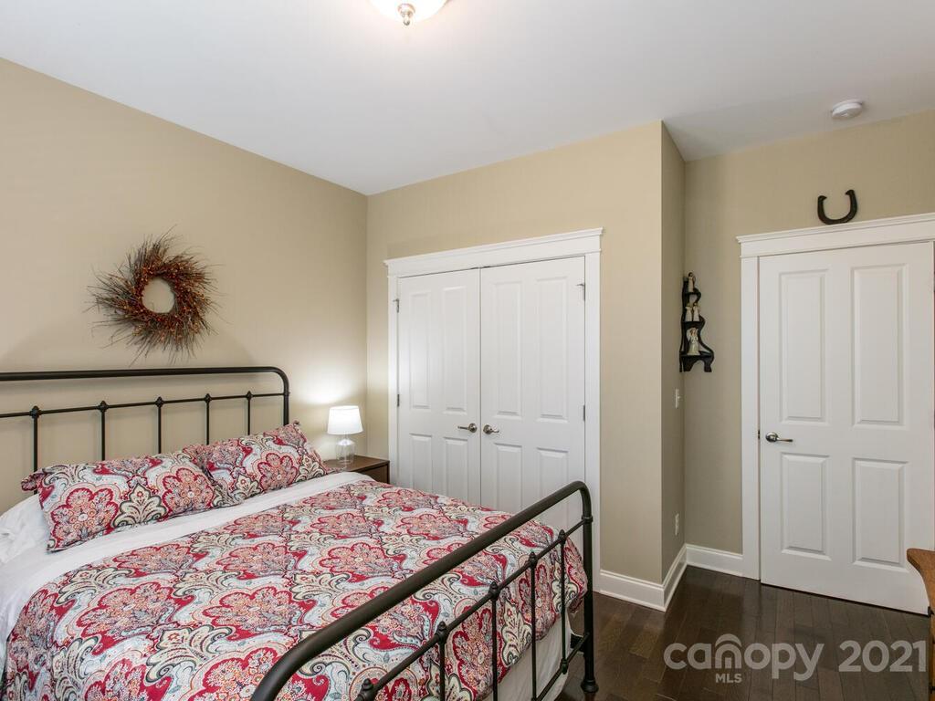 6 Roundtop Ridge Court Candler NC 28715