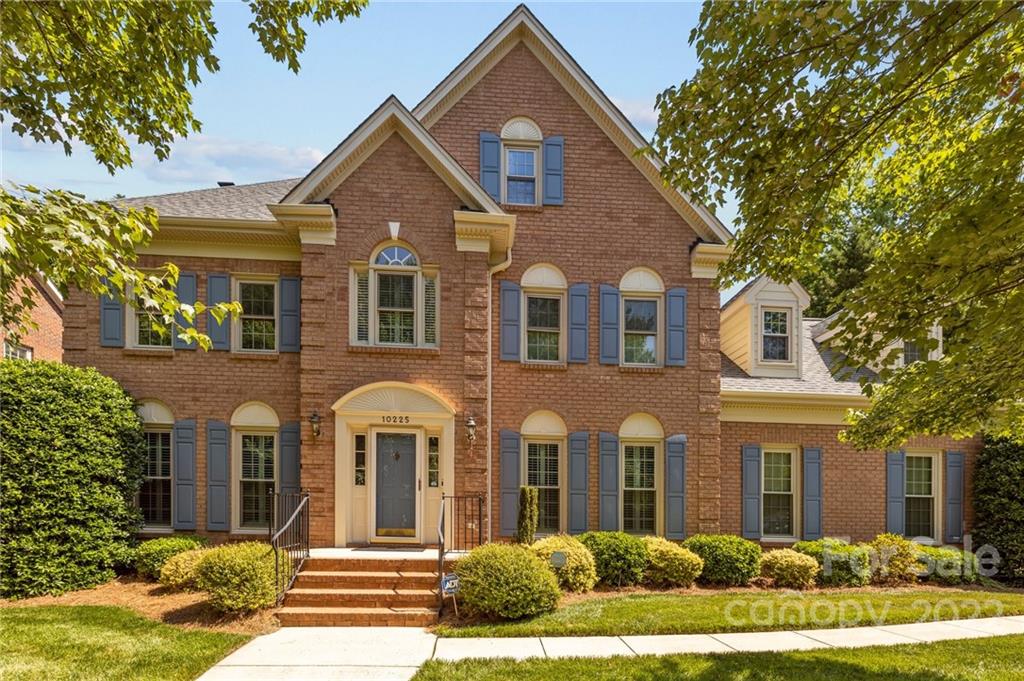 10225 Lampkin Way Charlotte NC 28269