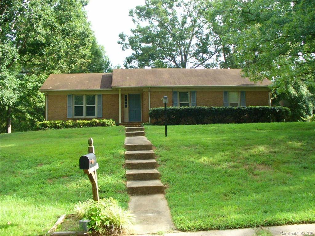 8701 Stonehurst Drive Charlotte NC 28214