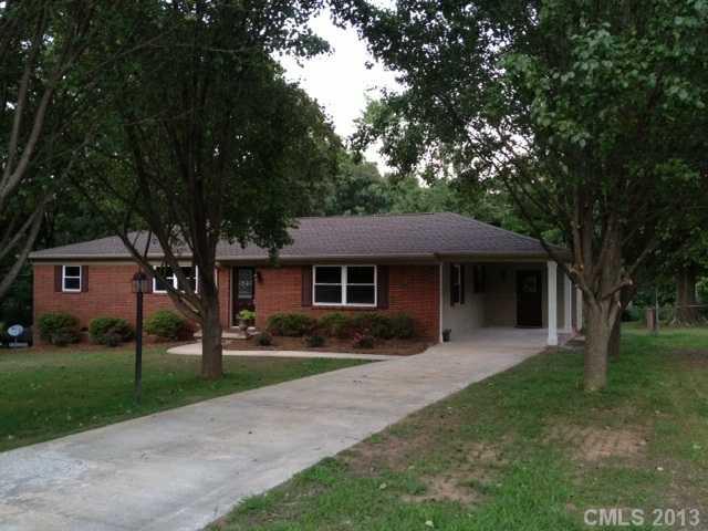 338 Fieldstone Road Mooresville NC 28115