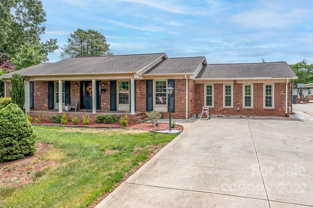 564 Jane Sowers Road Statesville NC 28625