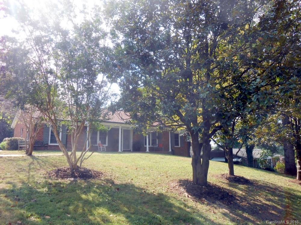 2025 10th Street Boulevard NW Hickory NC 28601