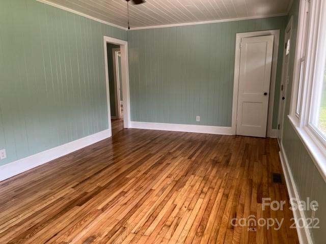 2305 Rutherford Road Marion NC 28752