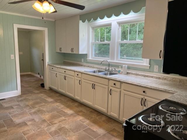 2305 Rutherford Road Marion NC 28752