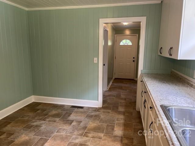 2305 Rutherford Road Marion NC 28752