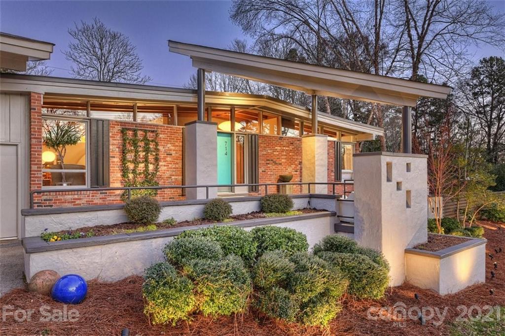 714 Larkhall Lane Charlotte NC 28211