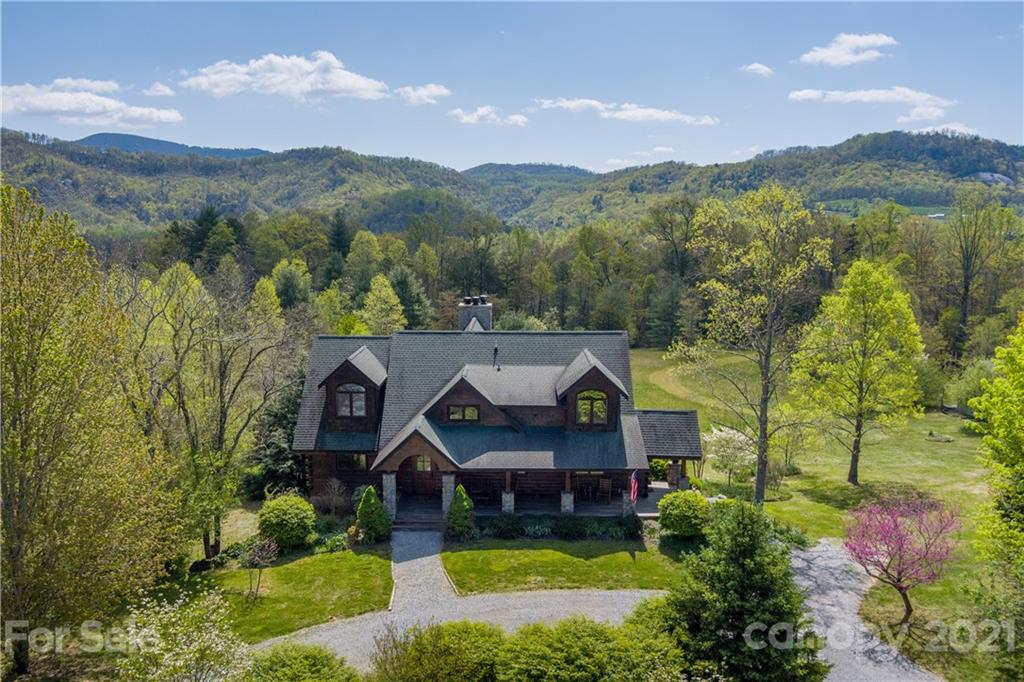 105 Hobby Horse Lane Hendersonville NC 28792