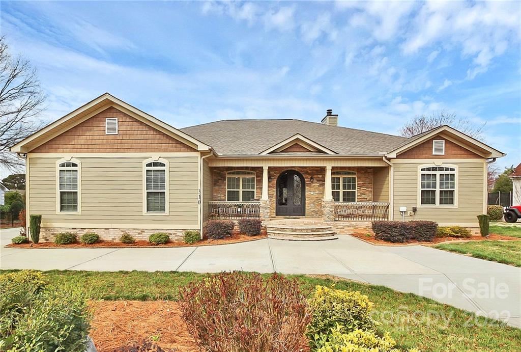 310 Canvasback Road Mooresville NC 28117