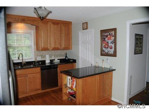4 Hampton Lane Weaverville NC 28787