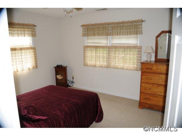 4 Hampton Lane Weaverville NC 28787