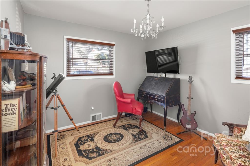 64 Greeley Street Asheville NC 28806