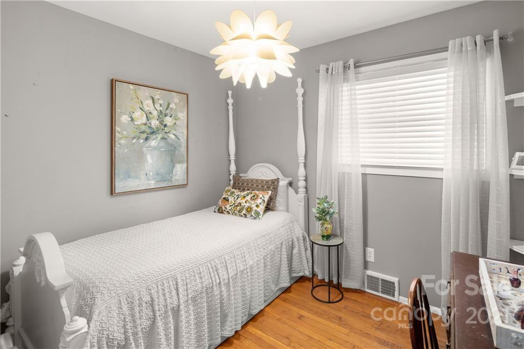 64 Greeley Street Asheville NC 28806