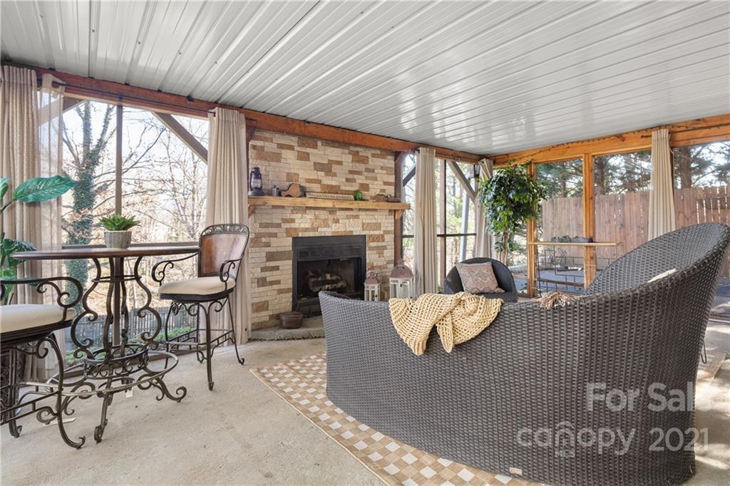 64 Greeley Street Asheville NC 28806