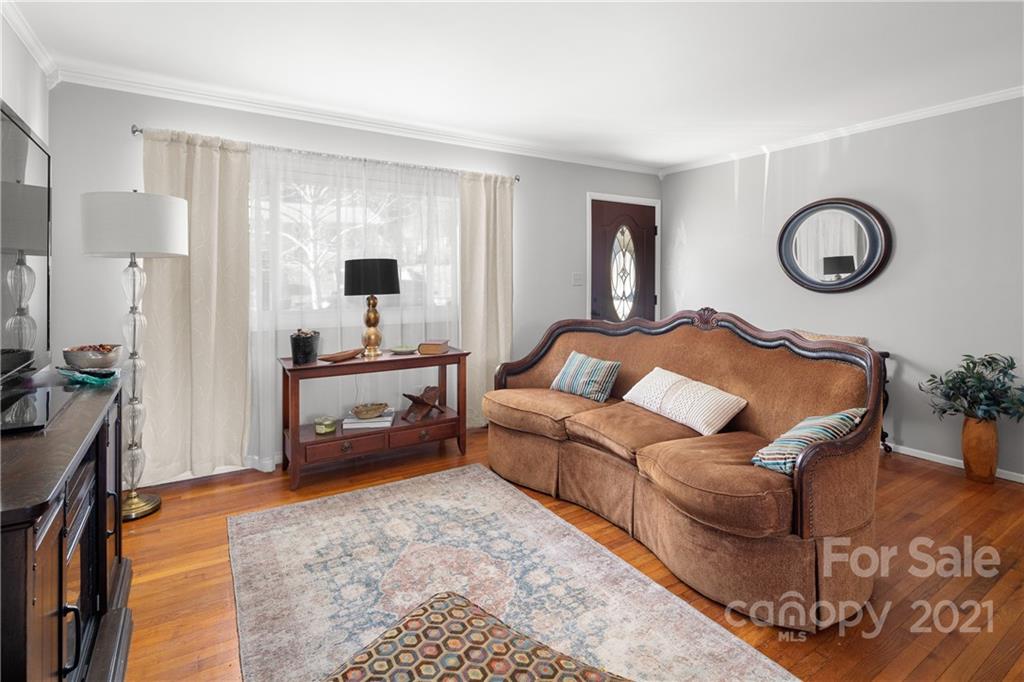 64 Greeley Street Asheville NC 28806