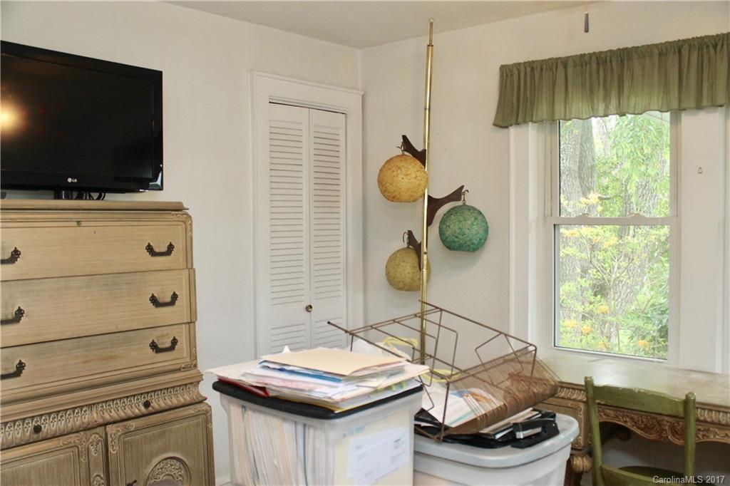 135 Jupiter Road Weaverville NC 28787