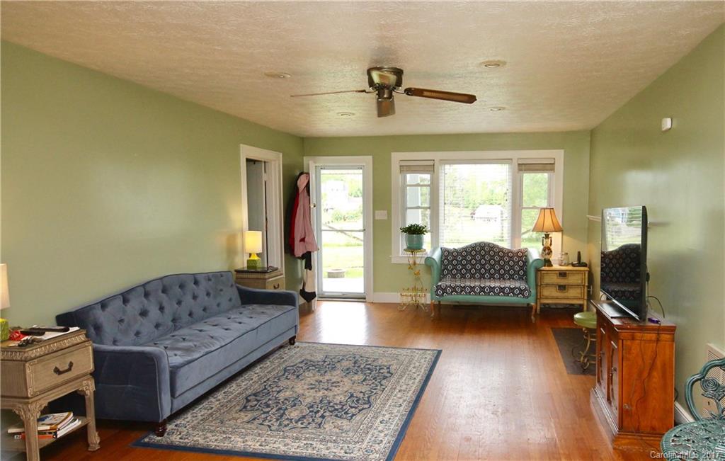 135 Jupiter Road Weaverville NC 28787