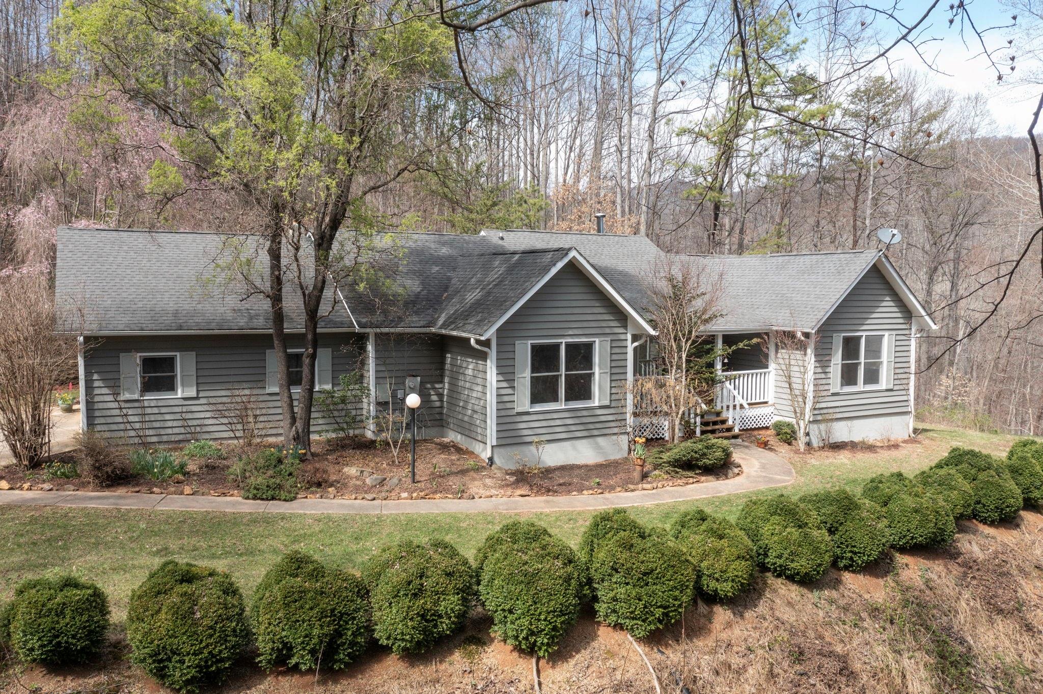 31 Lost Whippoorwill Lane Swannanoa NC 28778