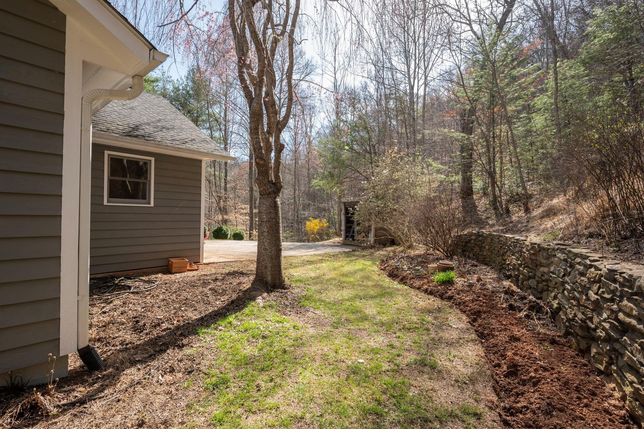 31 Lost Whippoorwill Lane Swannanoa NC 28778