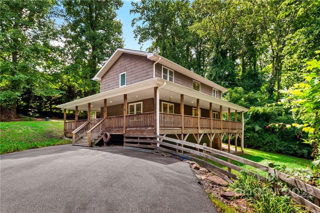 15 Cougar Mountain Road Fairview NC 28730