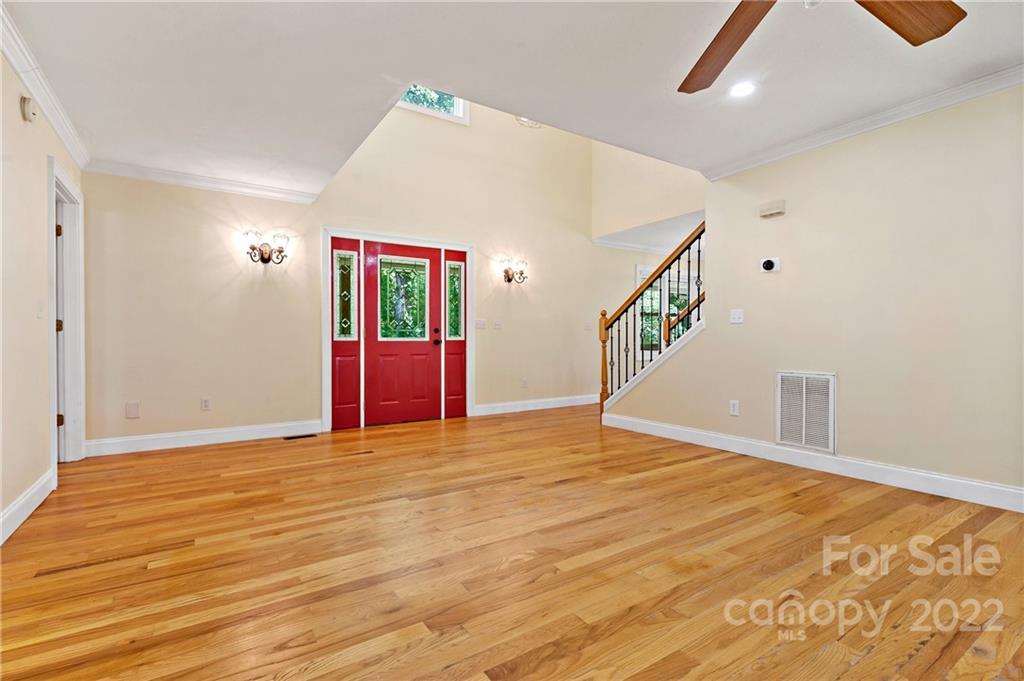 15 Cougar Mountain Road Fairview NC 28730