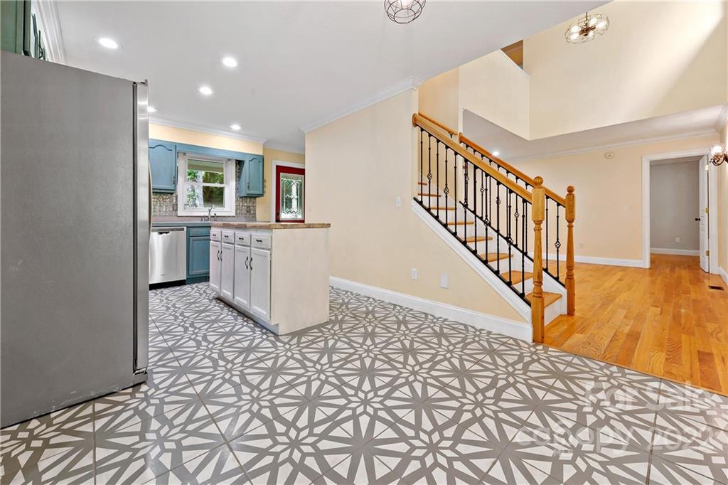 15 Cougar Mountain Road Fairview NC 28730