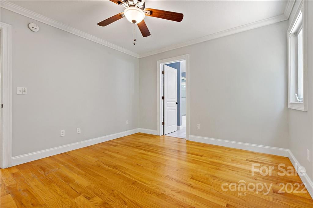 15 Cougar Mountain Road Fairview NC 28730