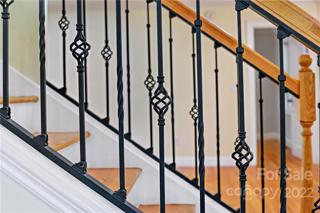 15 Cougar Mountain Road Fairview NC 28730