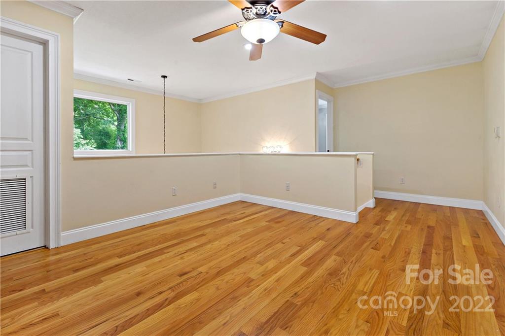 15 Cougar Mountain Road Fairview NC 28730