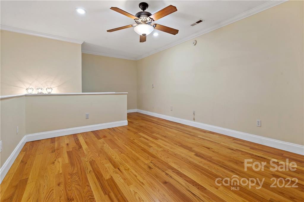 15 Cougar Mountain Road Fairview NC 28730