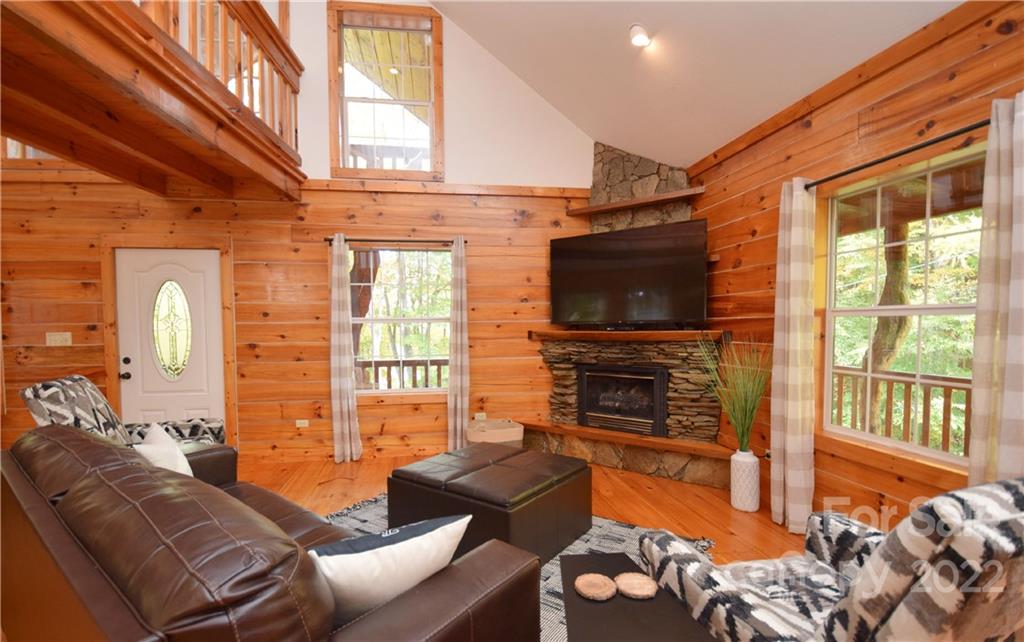 225 Ayers Mountain Road Green Mountain NC 28740