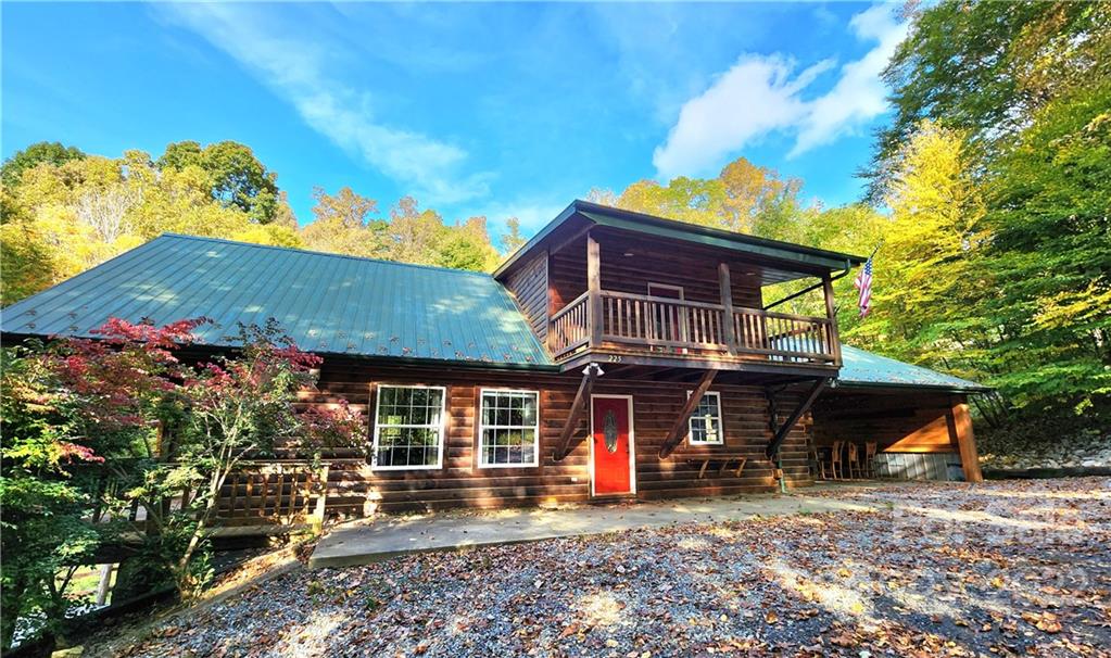 225 Ayers Mountain Road Green Mountain NC 28740