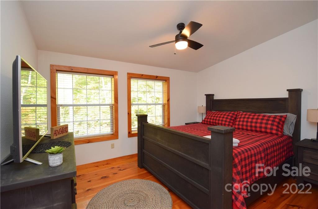 225 Ayers Mountain Road Green Mountain NC 28740