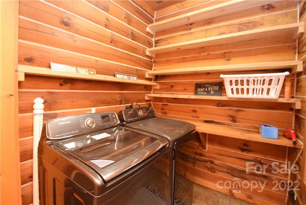 225 Ayers Mountain Road Green Mountain NC 28740
