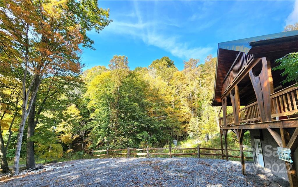 225 Ayers Mountain Road Green Mountain NC 28740