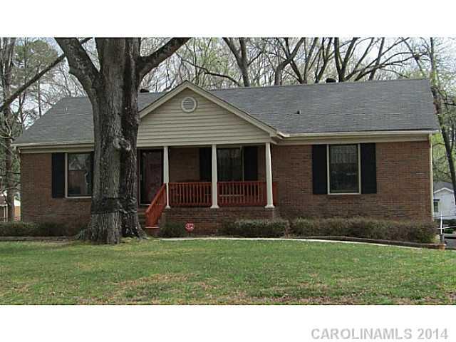 4039 Irvington Drive Charlotte NC 28205