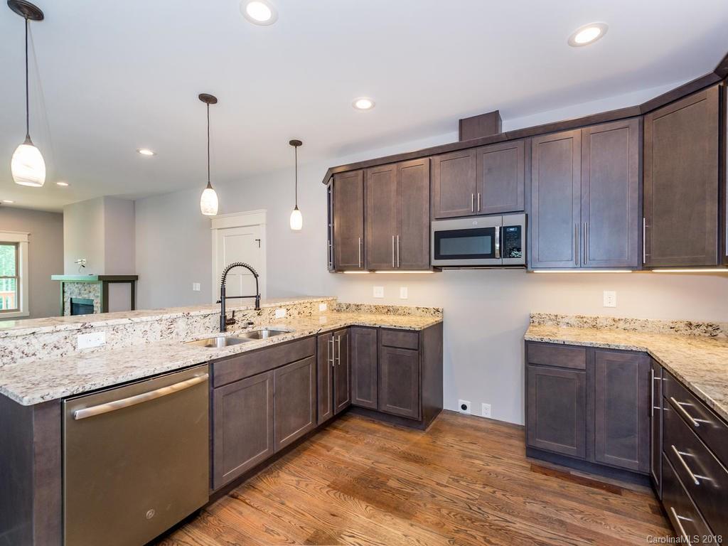 16 Feather Ridge Road Asheville NC 28805