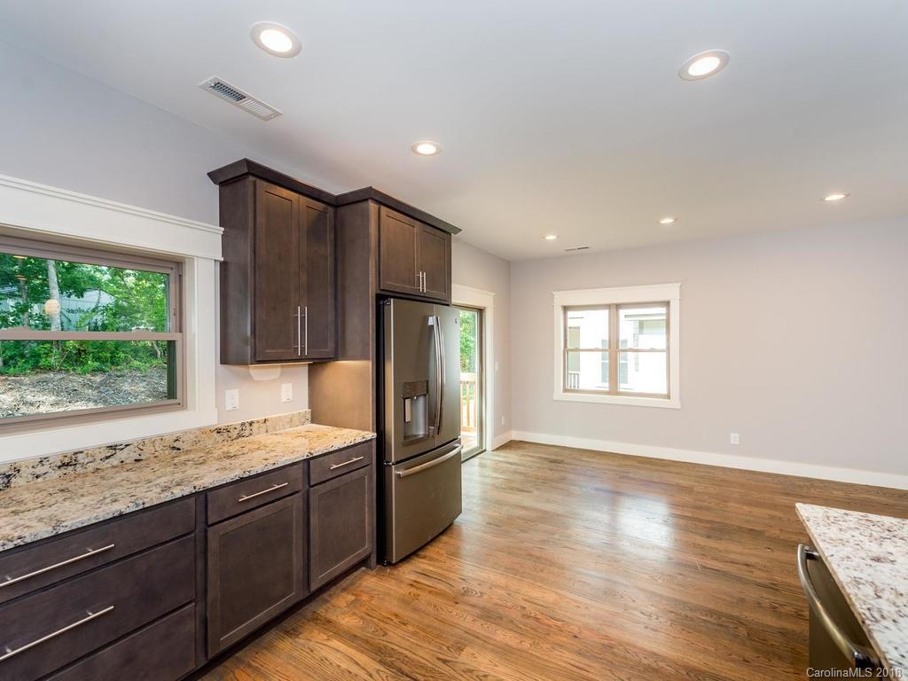 16 Feather Ridge Road Asheville NC 28805