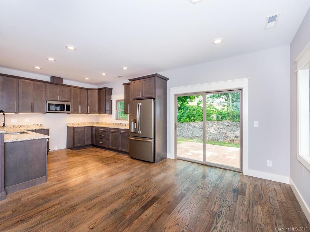 16 Feather Ridge Road Asheville NC 28805