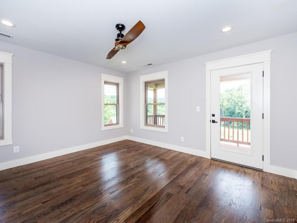 16 Feather Ridge Road Asheville NC 28805