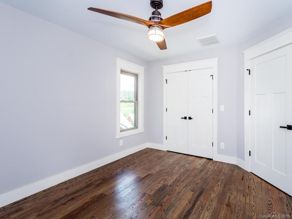 16 Feather Ridge Road Asheville NC 28805