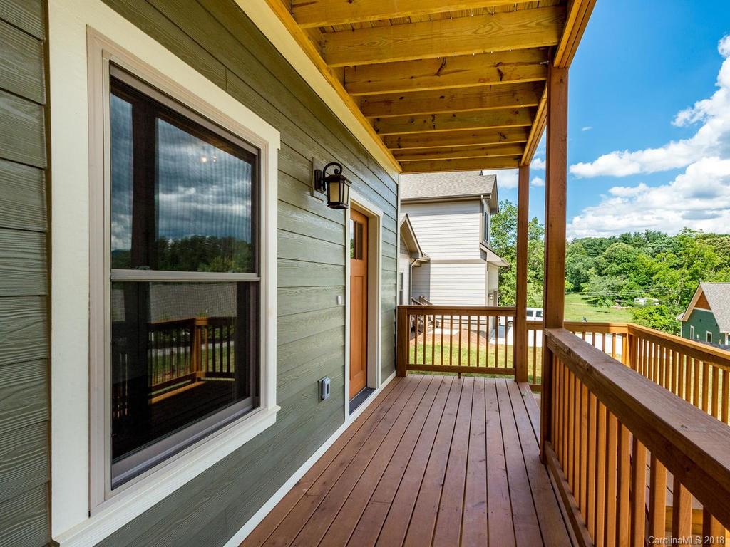 16 Feather Ridge Road Asheville NC 28805