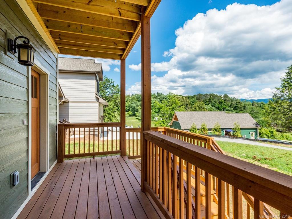 16 Feather Ridge Road Asheville NC 28805