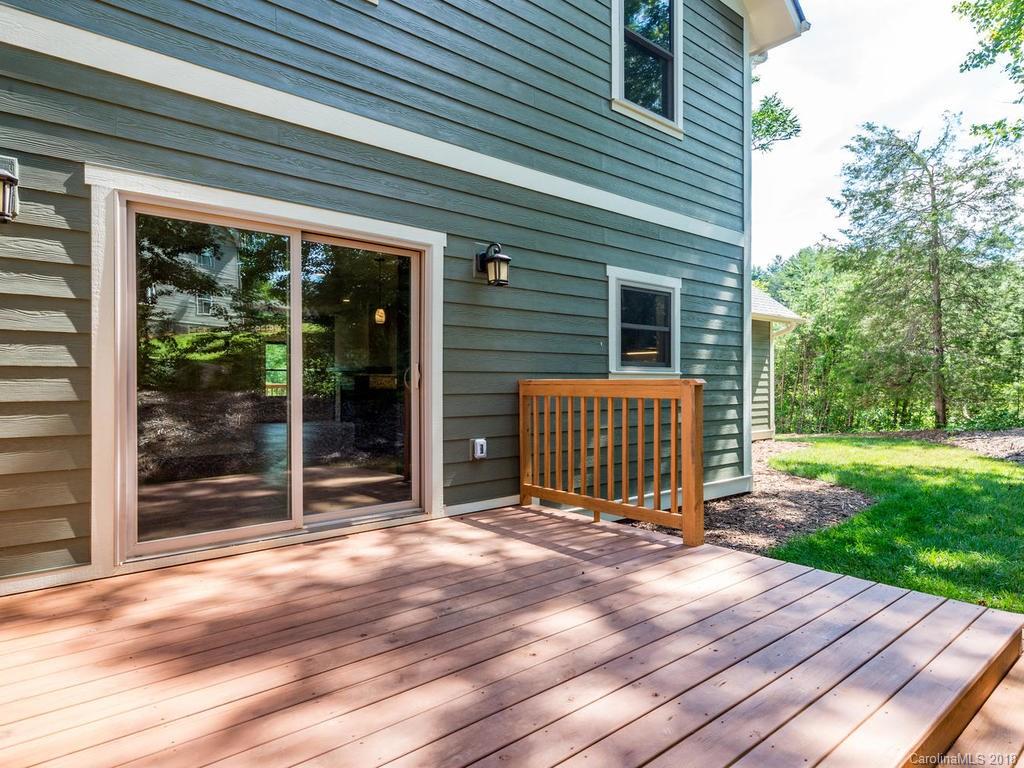 16 Feather Ridge Road Asheville NC 28805