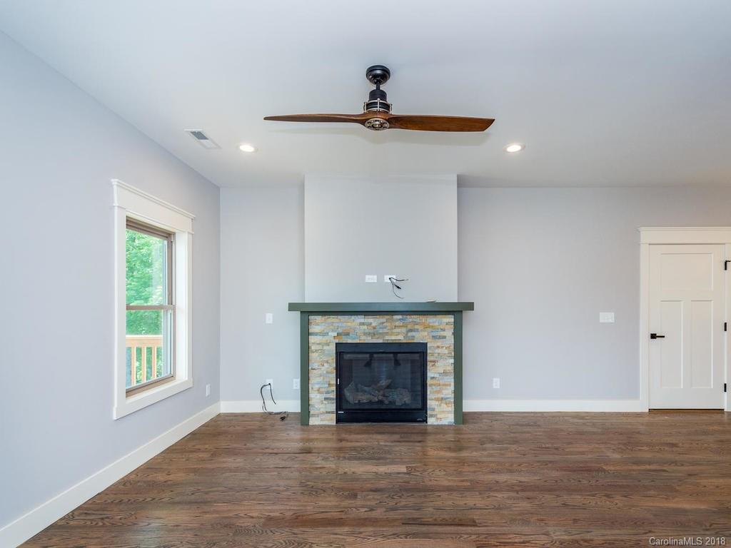 16 Feather Ridge Road Asheville NC 28805