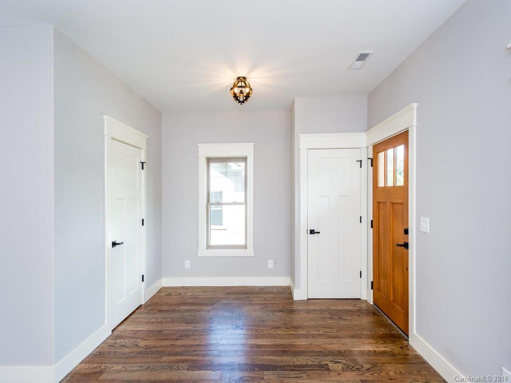 16 Feather Ridge Road Asheville NC 28805