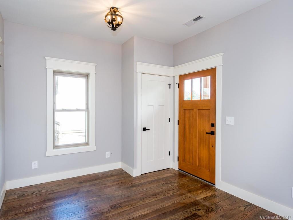 16 Feather Ridge Road Asheville NC 28805